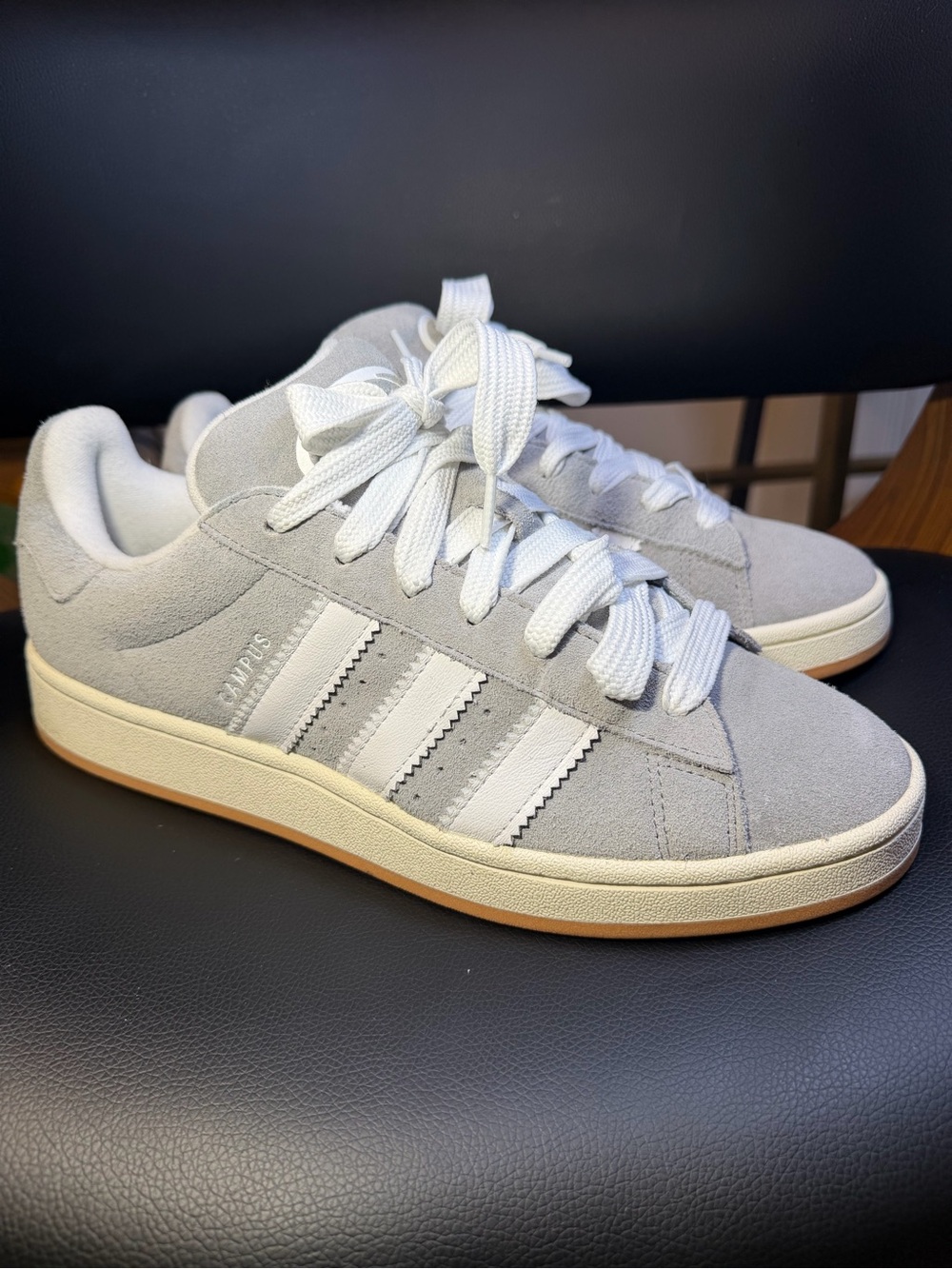 Adidas Campus 00s Grey White HQ8707 Men HQ6507 GS Sz 10.5 like new